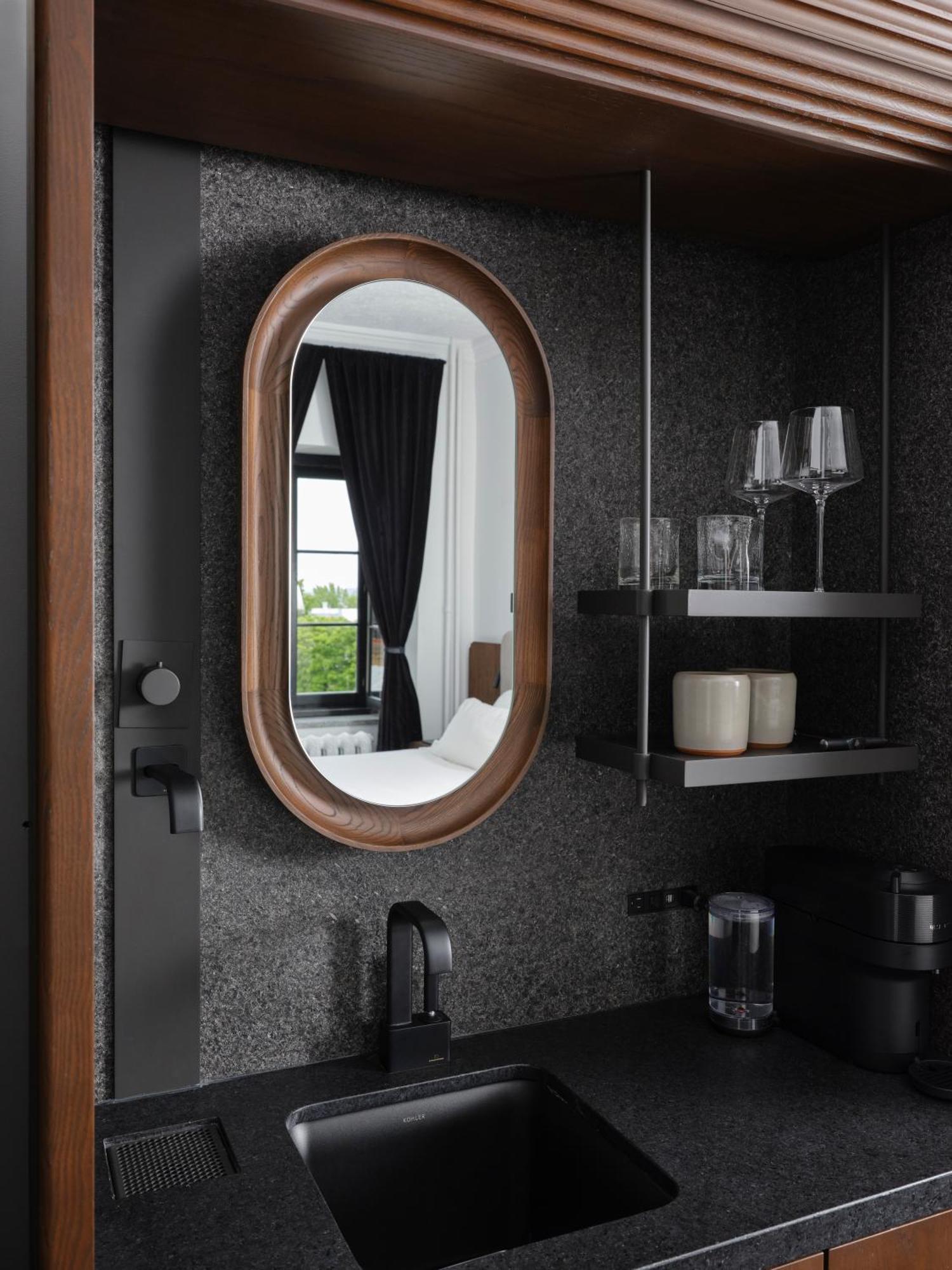 Hotel Cap Diamant Квебек Екстериор снимка